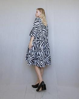 Basic Zebra šaty thumb